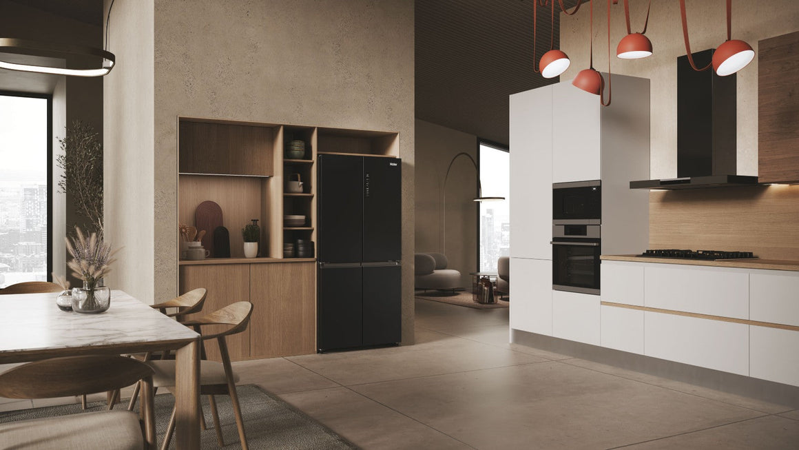 Proč lednice vrčí? Možné příčiny a řešení