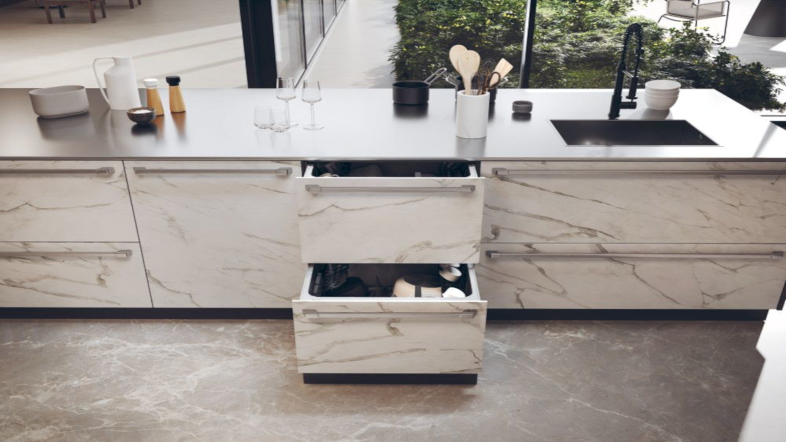 Inovativní myčka nádobí se dvěma zásuvkami