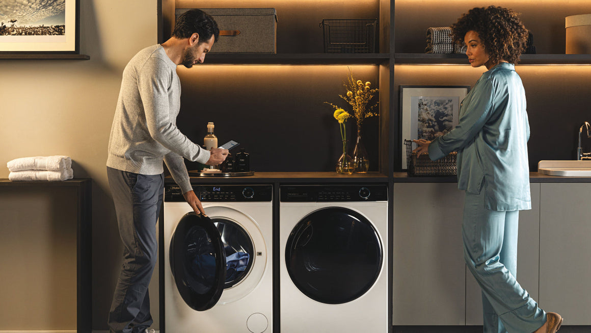 How do you wash trainers in a washing machine?