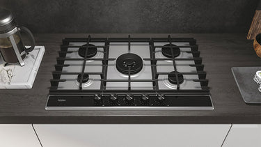 Dishwasher safe grids make hob cleaning faster