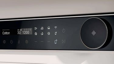 Intuitive interface with scrolling text display