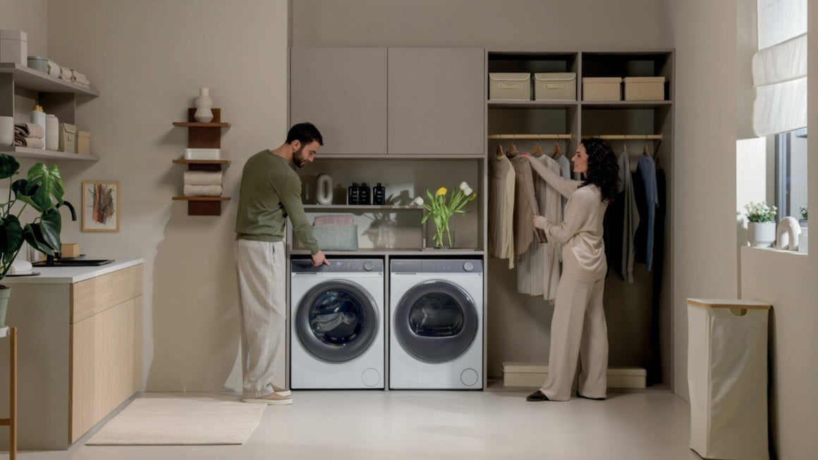 ¿Por qué la lavadora se llena de agua pero no centrifuga?