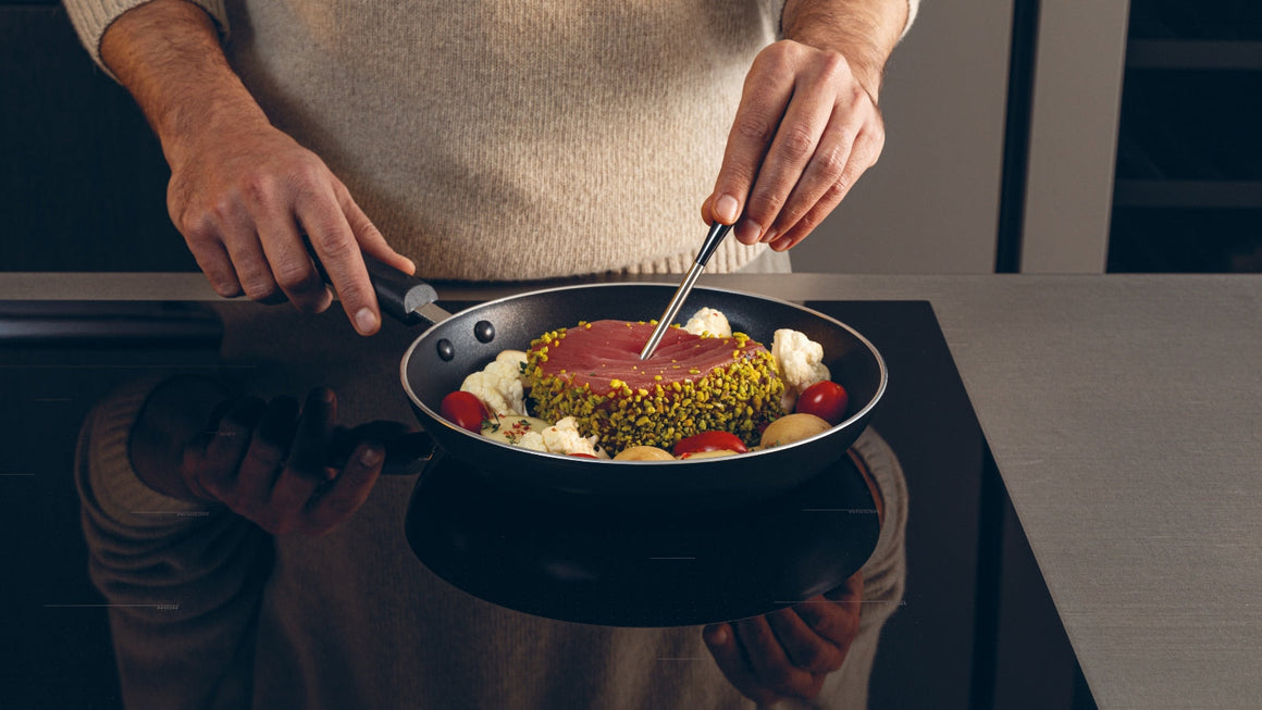 Comment remédier à une rayure sur la plaque à induction