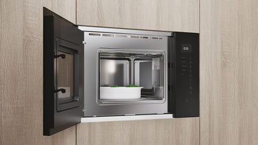 8 fonctions de menus automatiques et 2 fonctions de cuisson combinée