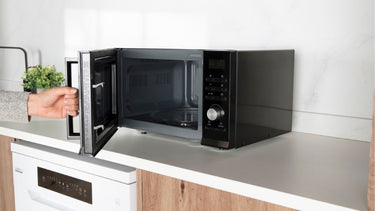 Removes food deposits