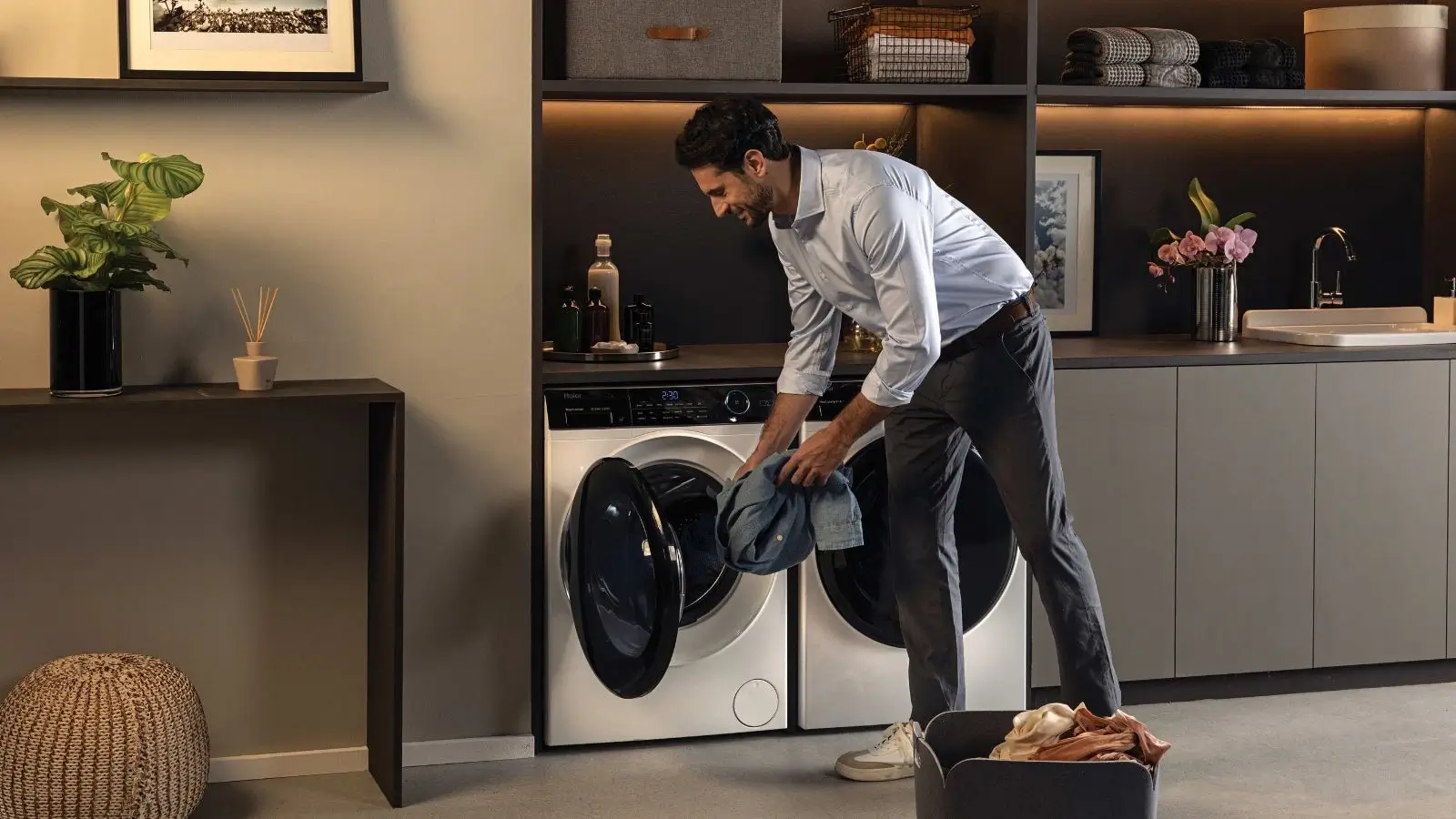 Waschmaschine wackelt beim Schleudern? Ursachen & Lösungen