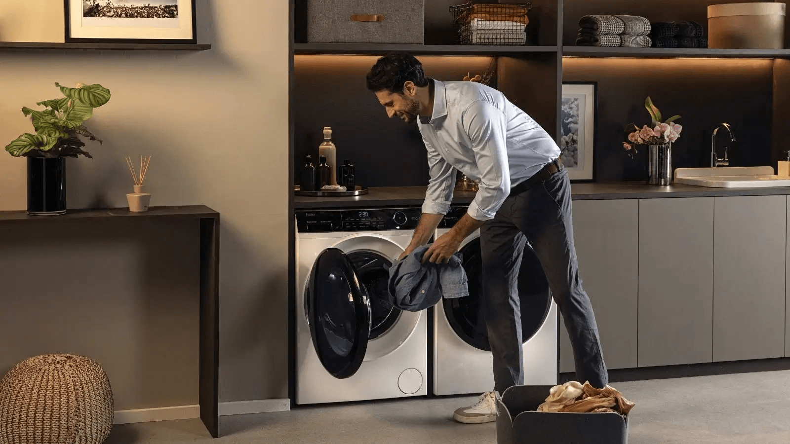 Waschmaschine wackelt beim Schleudern? Ursachen & Lösungen