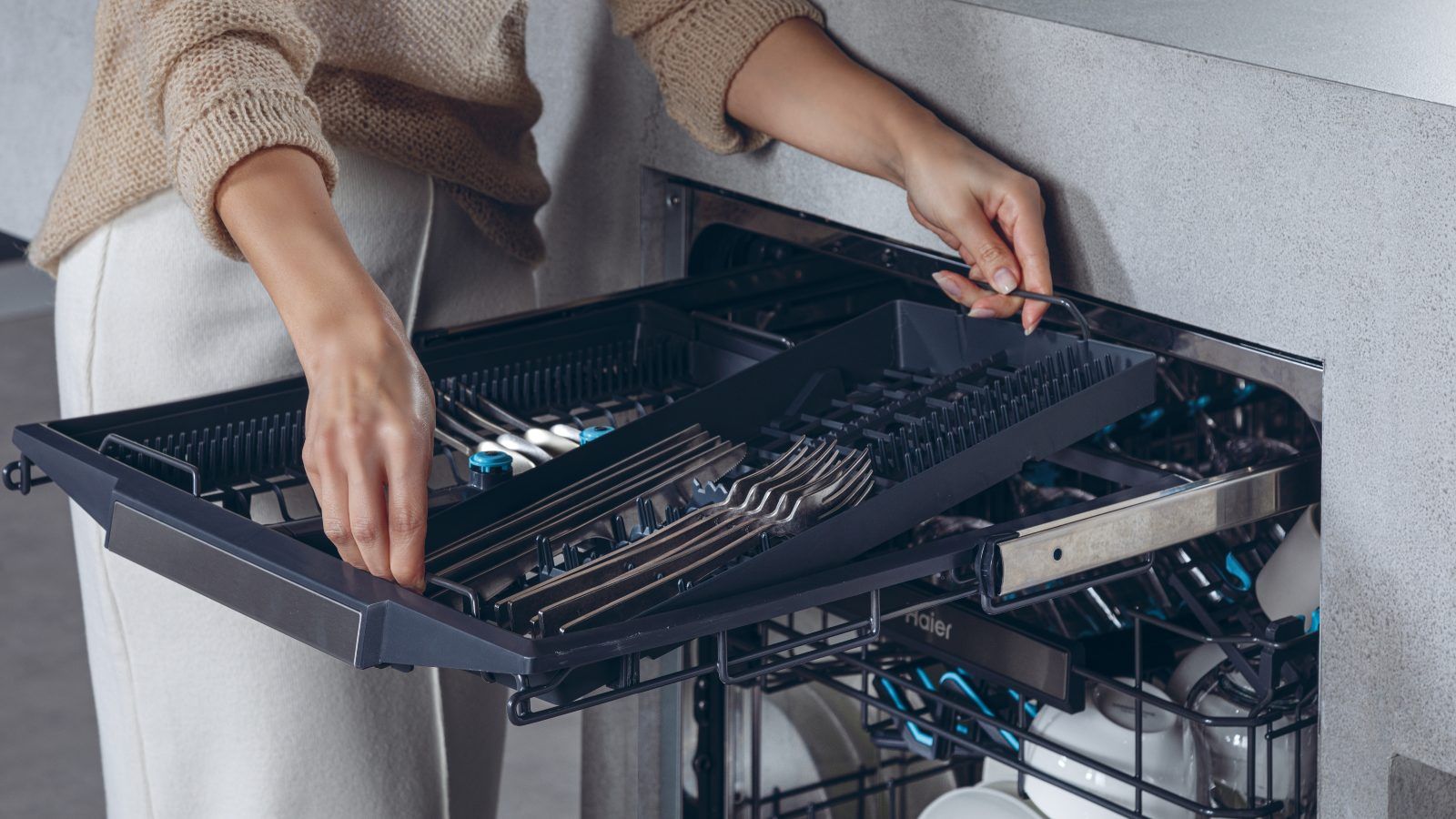 Seramik Bulaşık Makinesinde Yıkanabilir mi? Seramik Temizliği için İpuçları