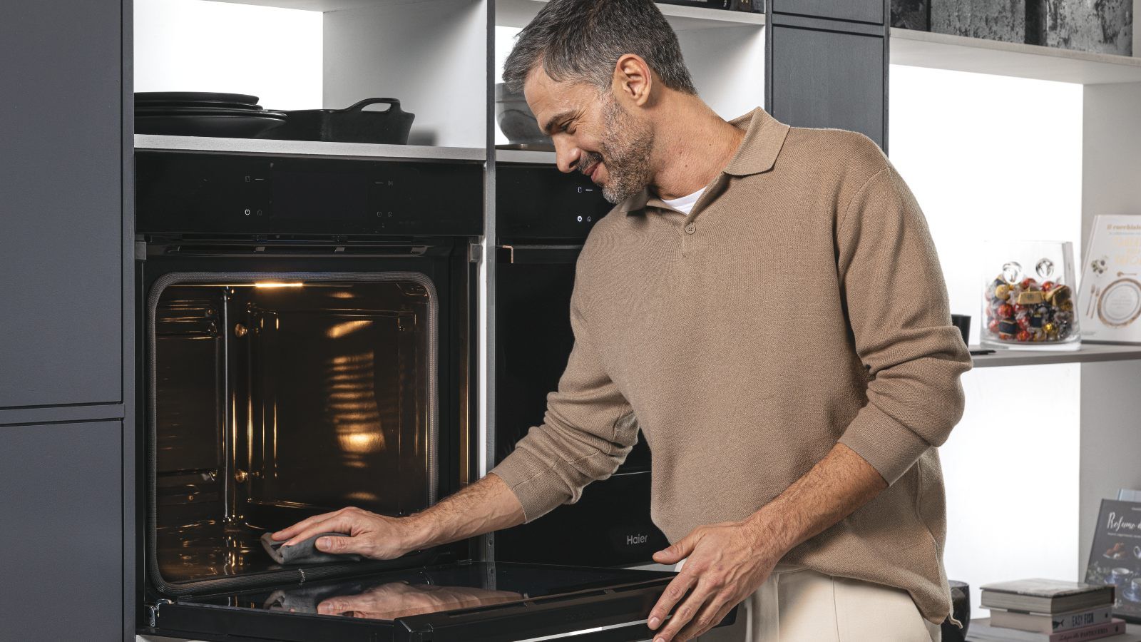 Sprawdzone metody skutecznego czyszczenia piekarnika