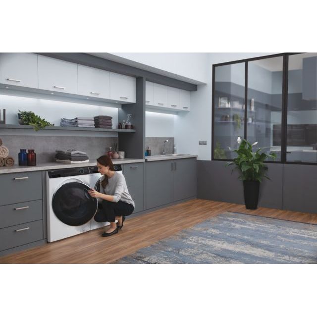 HW90-B14979-S 31011424 18