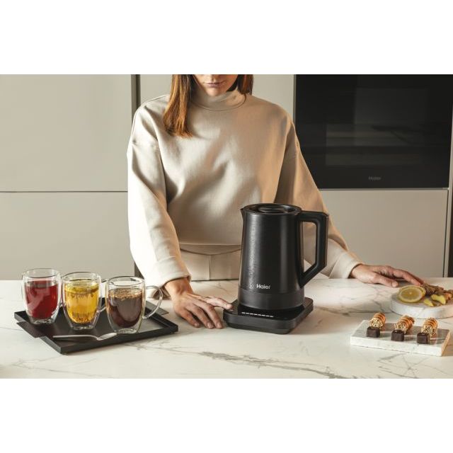 HKE5A 011 37700002 18