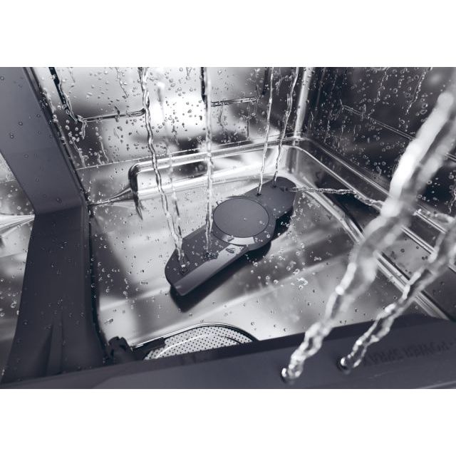 XF 4A4M4PDA 32002597 10