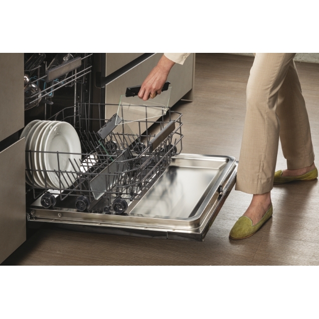 HTO7W2 011 37600002 39