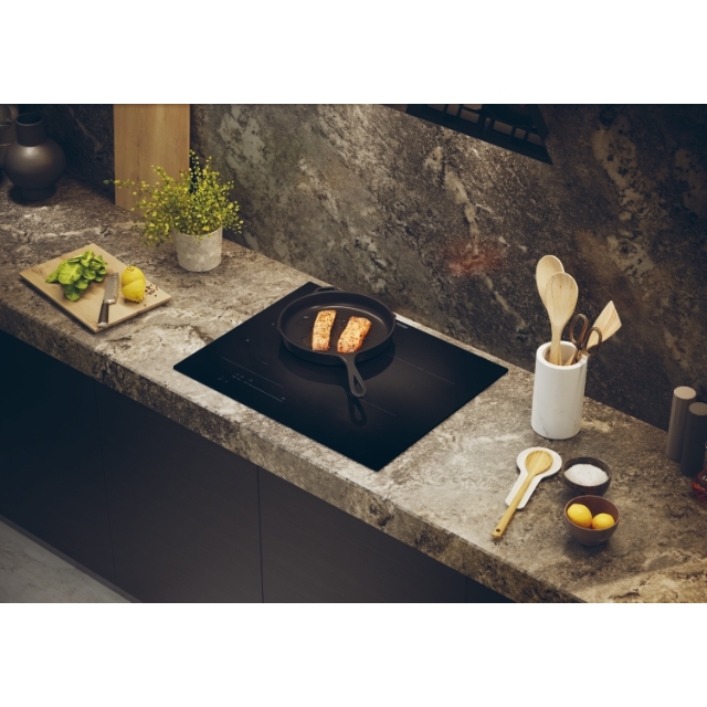 HAMTB56IWCS 33803404 7