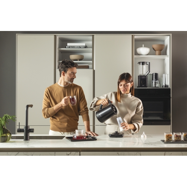 HKE5A 021 37700006 20