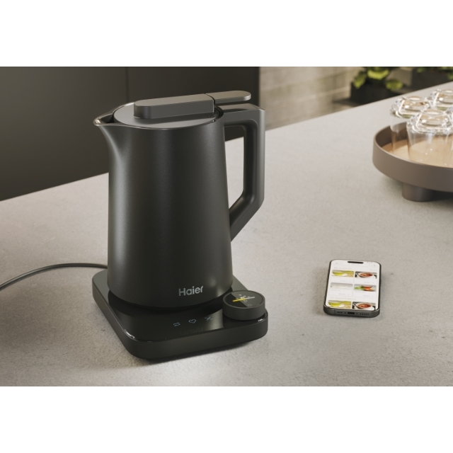 HKE7W 011 37700001 9