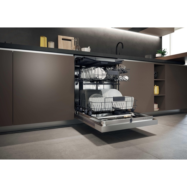 XH 4C4F1S 32901913 9