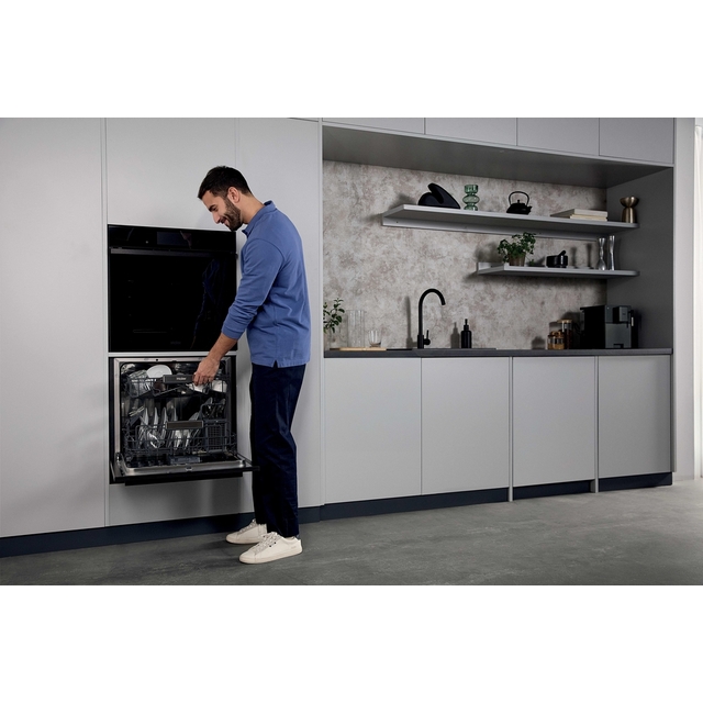 XPI 8D9FFB 32901939 23