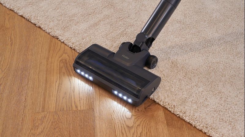 One nozzle, all floors clean
