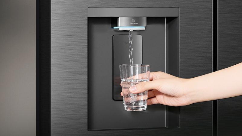 Instant chilled water & ice, anytime