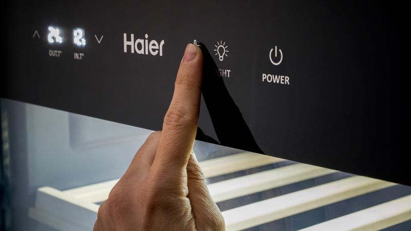 Mantenha-se em total controlo graças ao ecrã digital