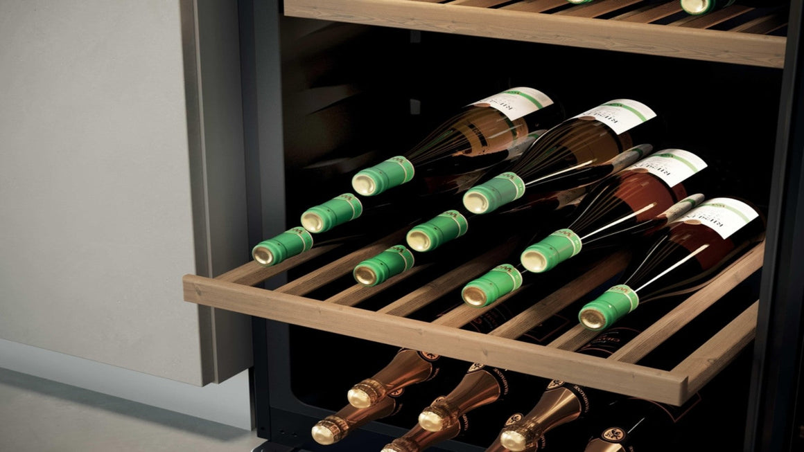 Cosa significa affinare il vino: spiegazione e tecniche