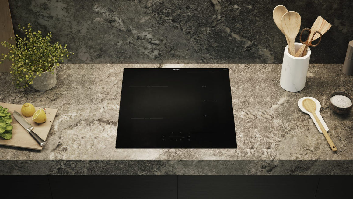 Pulizia del piano cottura in vetro: consigli pratici