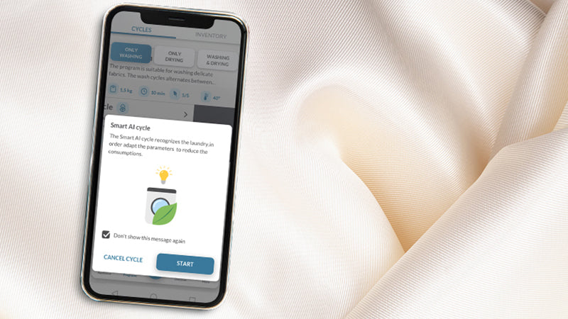 La funzione Smart AI Cycle consente alla tua lavatrice intelligente Haier di rilevare automaticamente la quantità e i tipi di tessuto regolando automaticamente il lavaggio scegliendo tra oltre 2500 combinazioni.